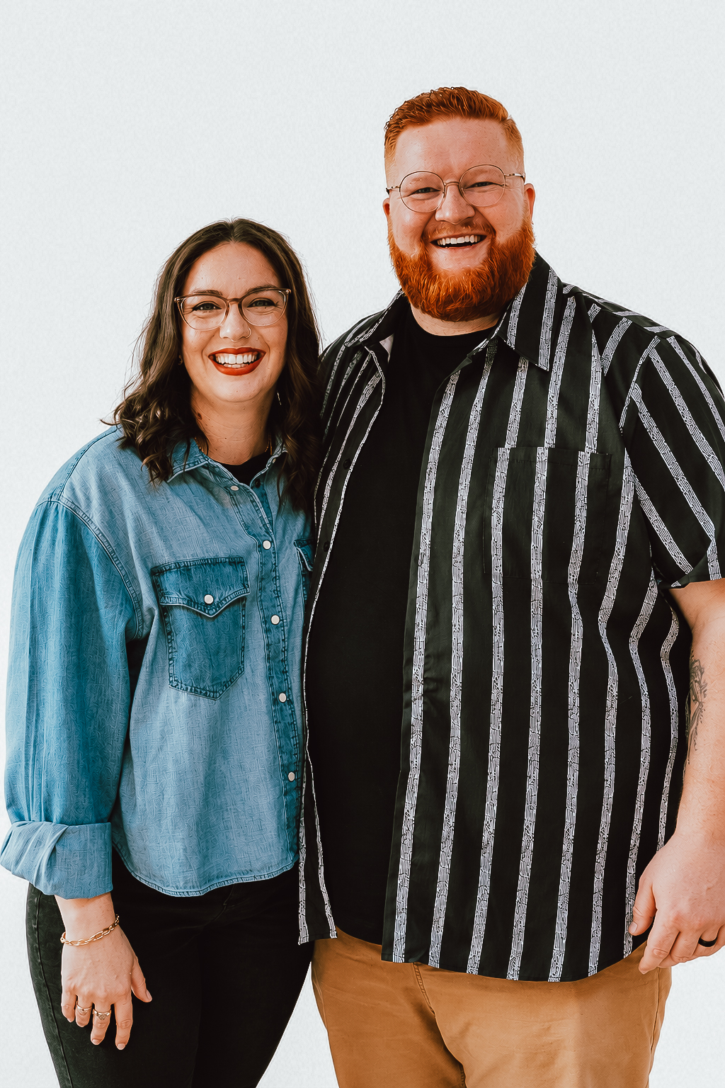 Pastors Clint and Stephanie Lamberth of Oasis Church in Hendersonville, Tennessee, smiling together.